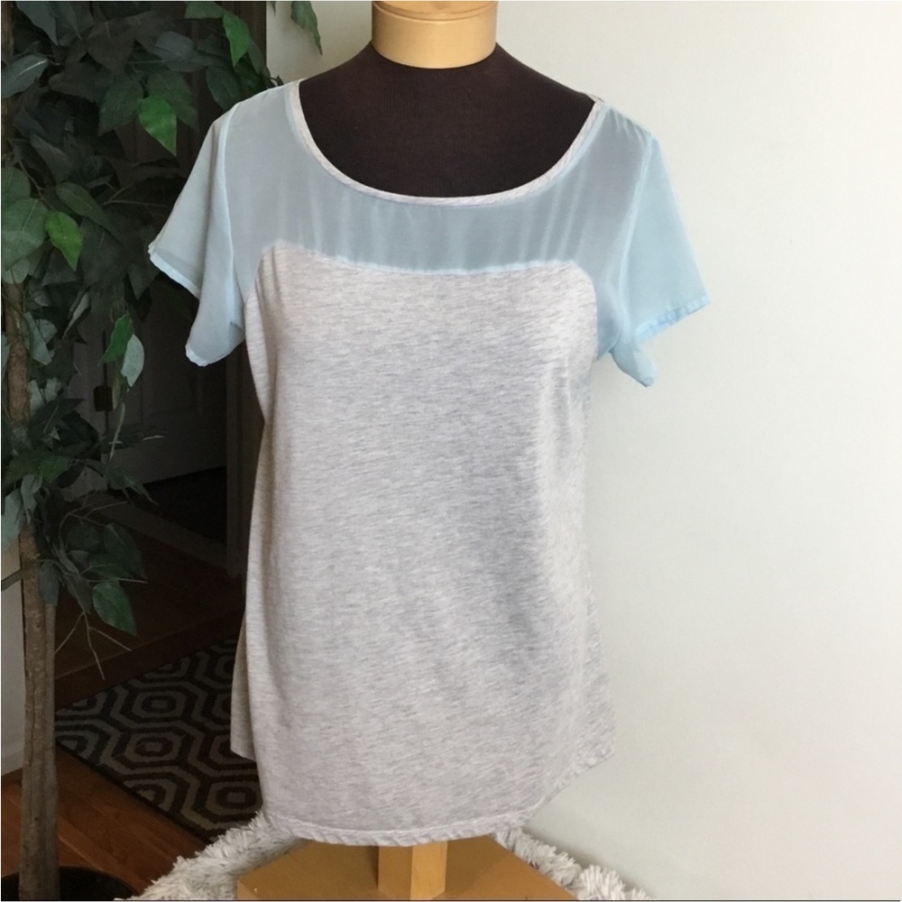 MASSINI Large short sleeve gray/powder blue Size large powder blue sheer…